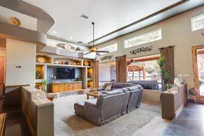 Luxury Desert Escape ~Mountain Views ~Private Pool ~King Beds - Image 3