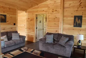 Babbling Brook Bungalow - Image 4