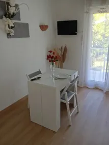 Charming apartment St Florent - Image 4