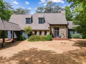 Live the Lake Life, The perfect Lakefront Getaway! - Image 2