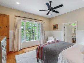 Live the Lake Life, The perfect Lakefront Getaway! - Image 5