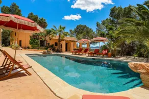 Can Tinalles - Renovated Villa with Sea Views - Image 2