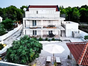 Modern decor, near beaches & pine forest (1 of 2) - Image 4
