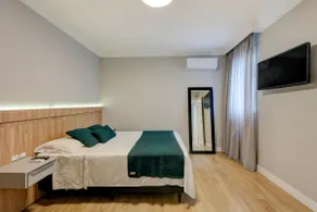 Luxury apartment with garage and 1 min. walk from the beach - Image 3