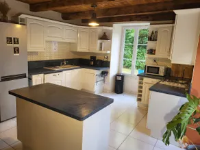 Large quiet house - Image 5