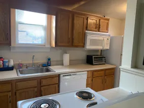 1Kg-Bed Entire Non-shared Condo Near Hospitals -3 - Image 3