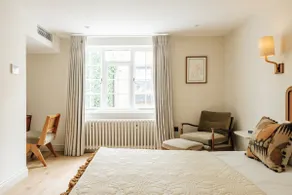 New Luxury Town House - Image 4