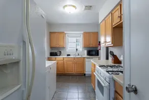 3BR Father's Montrose Estate B | Medical Center! - Image 4