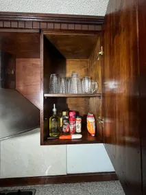 Excellent apartment location with balcony - Image 4