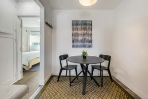 Santa Monica 1-bed apartment near shops and beach - Image 3