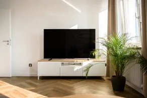 TruRetreats AirportApartment I Netflix I Nespresso - Image 4