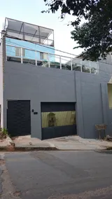 Retreat with Nature View in BH with Balcony - Image 2