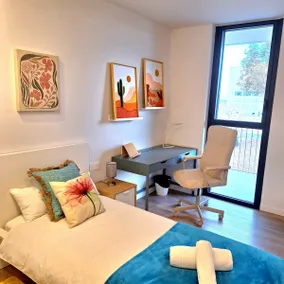 Oceanfront Apartment with Pool and Terrace - Image 3