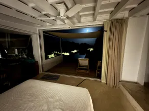 Luxury studio with private pool - Image 3
