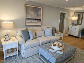 Cozy Waterfront Home In Portsmouth - Image 5