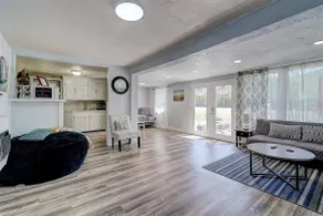 Aly's Oasis - with 5 beds 1/4 mile from downtown - Image 4