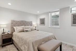 Brighton's Hidden Gem | Chic & Spacious Lux Suite - Image 4