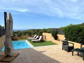 A house 5 minutes away from the beach - Image 3