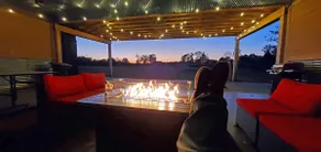 Two homes on a Christmas Tree Farm sleep 20+ - Image 3