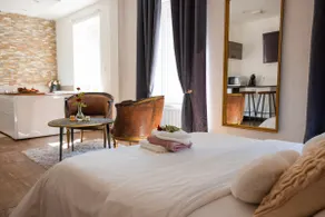 Private Jacuzzi Spa - Mulhouse Center - Image 2