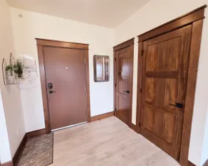 Beautiful 2 Bedroom Condo! - Image 3