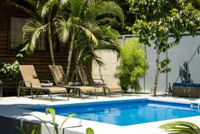 Casa Tulipan Jungle Getaway: Pool, Garden, BBQ - Image 2
