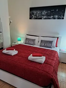 vacation home at the swallow's nest. Vaprio d'Adda. - Image 2