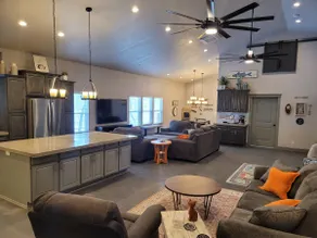 5b/5b Eufaula Lakeside Retreat with Boat Slip! - Image 4