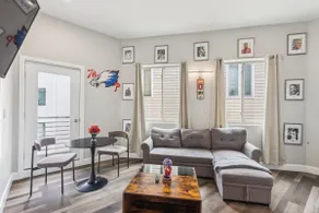 Modish Philly Theme 1BR Suite w/ Private Patio - Image 2
