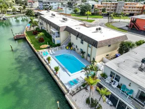 Easy Breezy • Manatees, Dolphins, Sunsets & Pool - Image 5