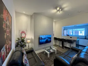 Jacksons Apartment, Close to Tynemouth - Image 2