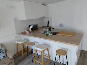 1-room apartment in Peseux. - Image 5