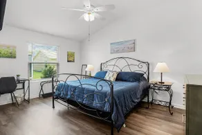 Spotless Villa Near Brownwood Sq- Lanai & King Ste - Image 3