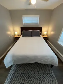 Cozy 2 Bedroom 1 Bath*Near Cedar Point & Lake Erie - Image 5