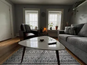 Cozy 2 Bedroom 1 Bath*Near Cedar Point & Lake Erie - Image 2