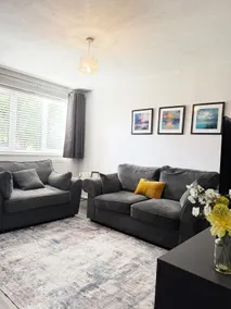 Townhouse in Derby - Image 3