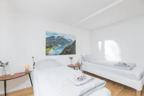 3 Bedrooms | Single Beds | Parking | Kitchen - Image 3
