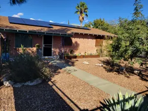 Bungalow in Central Tucson - Image 4