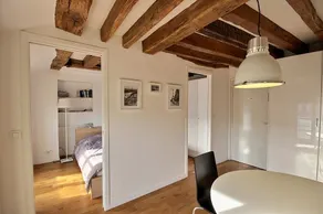 Fantastic, renovated apartment! - Image 4