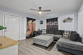 Balcony |Arcade games |Grill | TVs |Star Wars - Image 3