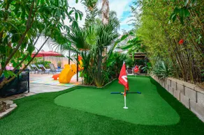 𝟜𝐵𝑅 /Pool & SPA ｜Pool Table｜Mini Golf｜Fire pit - Image 4