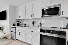 NEW! Cozy Home+Wi-Fi&Long Stays - Image 2