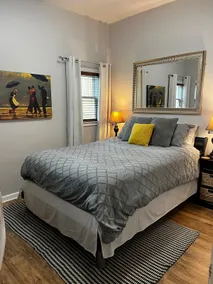 Charming First Floor Carriage House Apartment A - Image 2