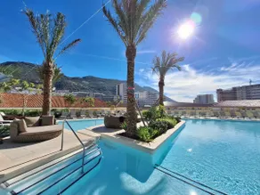 Eurocity Twin-Bed Apartment with Resort Pool - Image 5