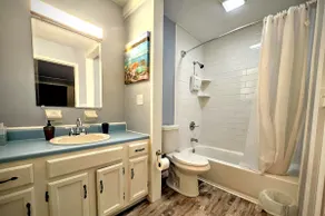 Spacious Getaway Near the Heart of Yellow Springs! - Image 5