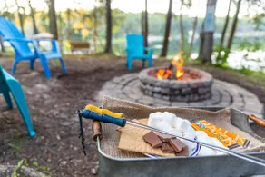 Scenic Lakefront Near Golf & Town with Hot Tub - Image 4