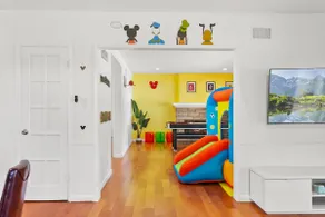 Pool House Near Disney | Pool/Ping Pong & Bouncer - Image 4