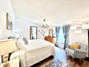 Charming Country Cottage - Image 2
