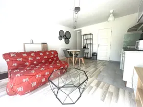L'Esmeralda - Apt, garden, free parking, quiet. - Image 4
