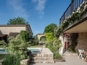 Stunning stone house with private pool and garden - Image 4